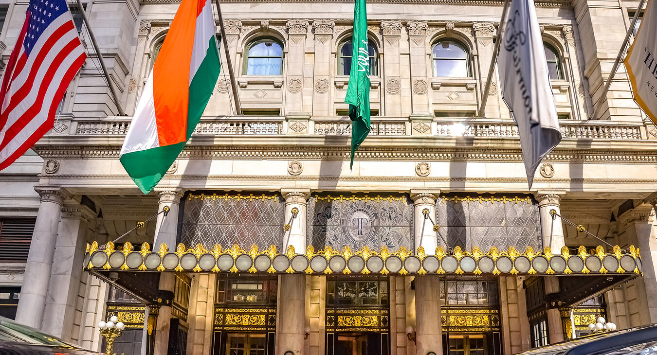 The Plaza's Entrance 